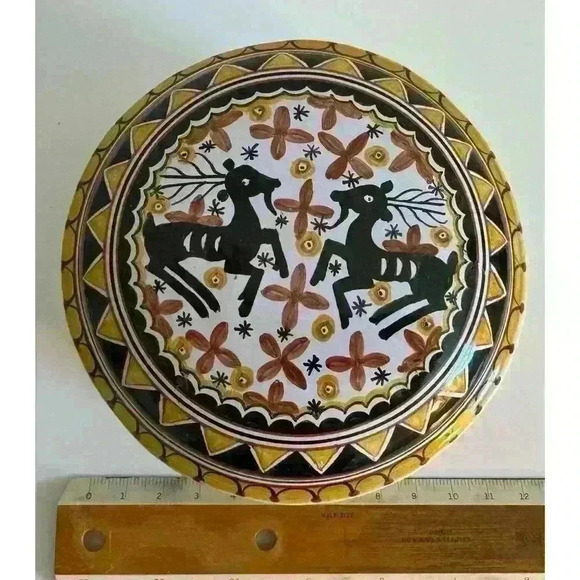 Hand painted Conimbriga trinket box made in Portugal. SEC=XV - Picture 3 of 7